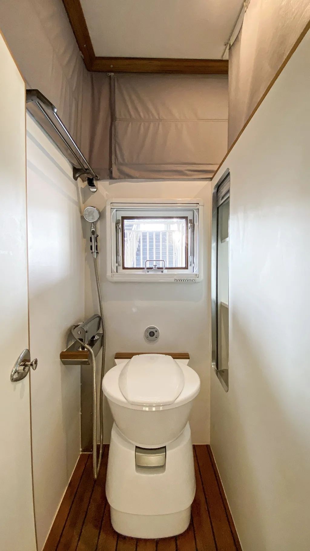 4x4 todoterreno versión de expedición mengshi toliet