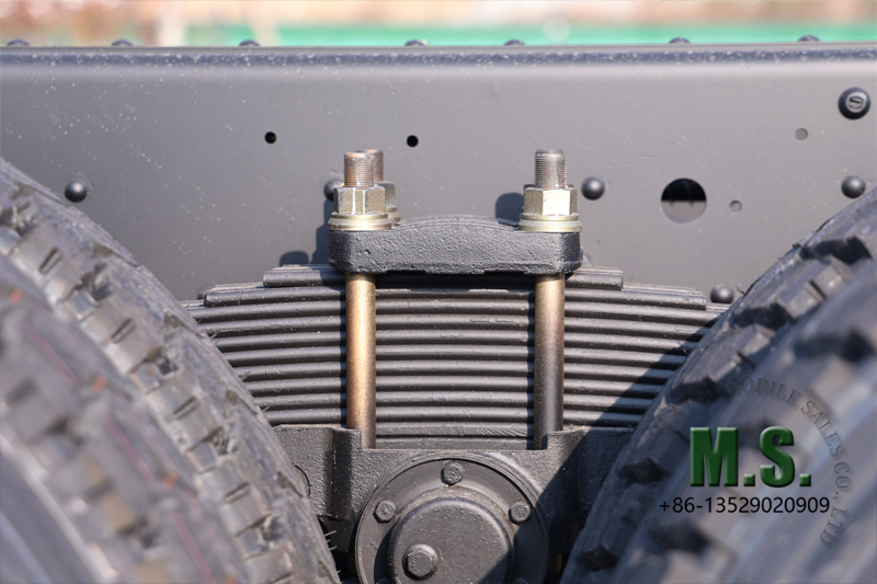 Dongfeng Chasis de camión todoterreno 6x6 con ballesta de cabina