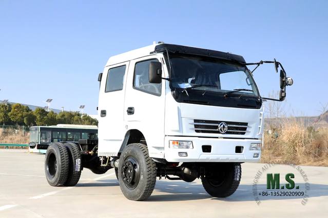 4*4 Dongfeng Camión ligero Chasis de doble fila_4WD Exportación de chasis de camión con volante a la derecha_Fabricante de modificación de chasis de camión especial todoterreno