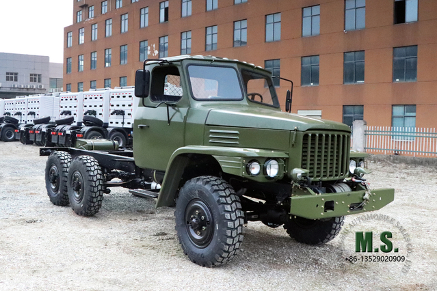 Dongfeng Conversión de chasis de camión todoterreno puntiagudo 6WD_EQ2082E6DJ Chasis de camión todoterreno_Vidrio doble 25Y_Chasis 6*6 EQ240