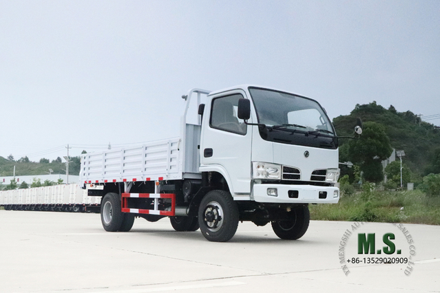 4*4 Dongfeng Camión todoterreno_Volante a la derecha Furgonetas pequeñas de una hilera 3T de 90 HP_Dongfeng Camioneta ligera especial de exportación con cuatro unidades