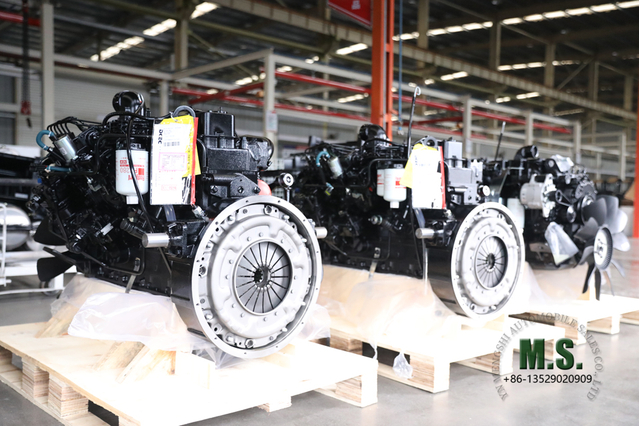 6*4 Cummins 210hp Dongfeng Motor de camión cisterna de agua_ Motor de camión a la venta