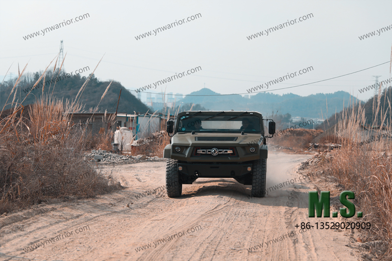 Dongfeng Chasis todoterreno 4x4 Mengshi con cabina suspensi&oacute;n delantera y trasera 