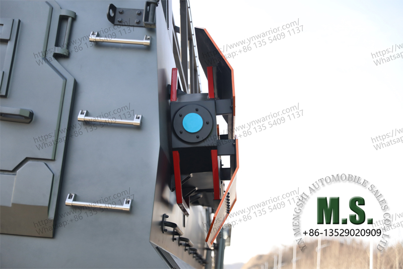 6x6 Desert Cruiser Bus Apariencia personalizada 6x6 Desert Cruiser 
