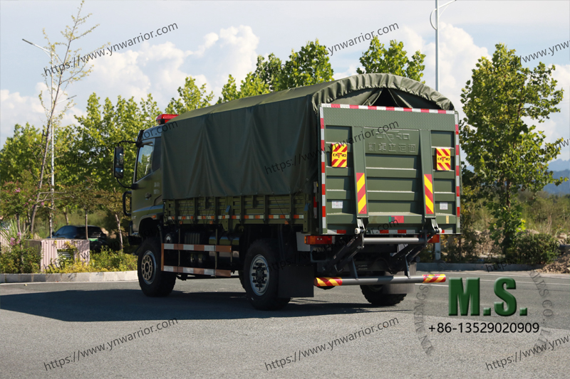 Dongfeng 4x4 Tropas Carrier fabricante de camiones 