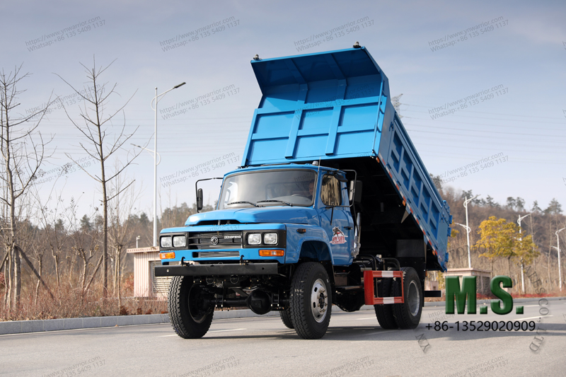 en la camioneta real Dongfeng} 4x4. con caja de carga elevada 