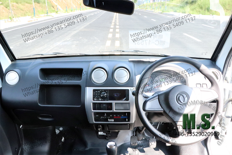 de carga del motor de pasajero de la camioneta del 