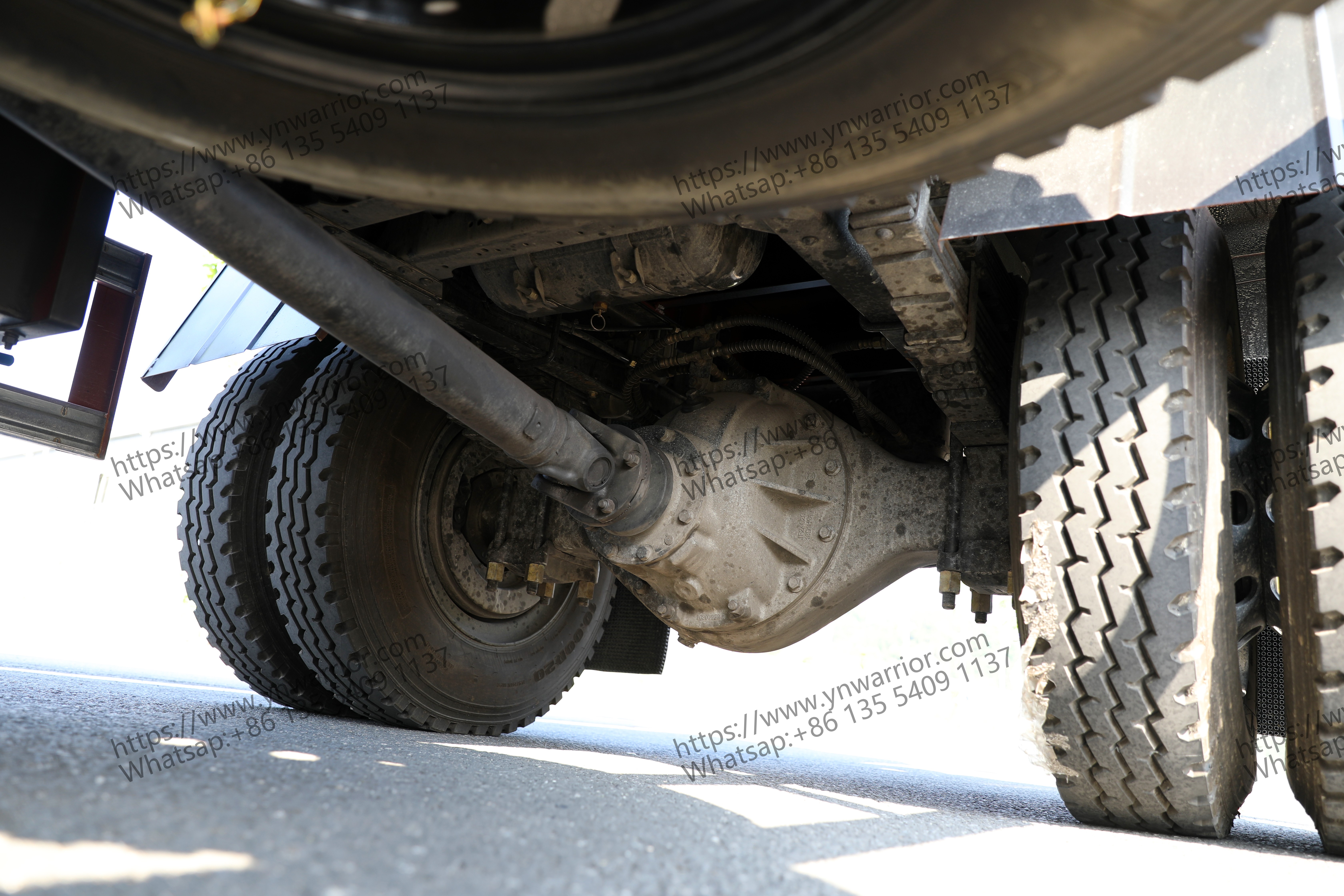 Dongfeng Bask Truck Factory Direct Driving Exle 