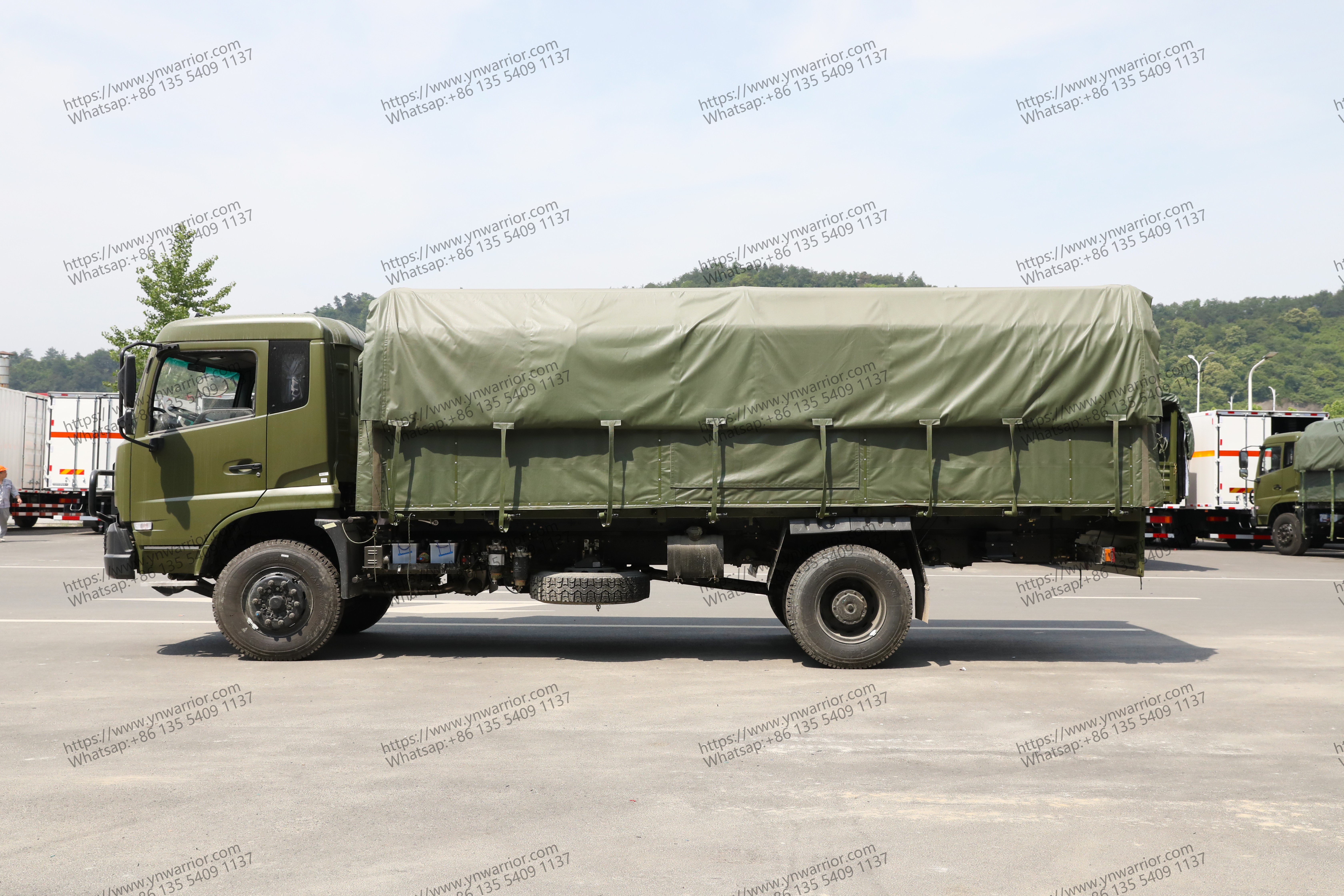 Dongfeng 4x4 camión con chowopoy 
