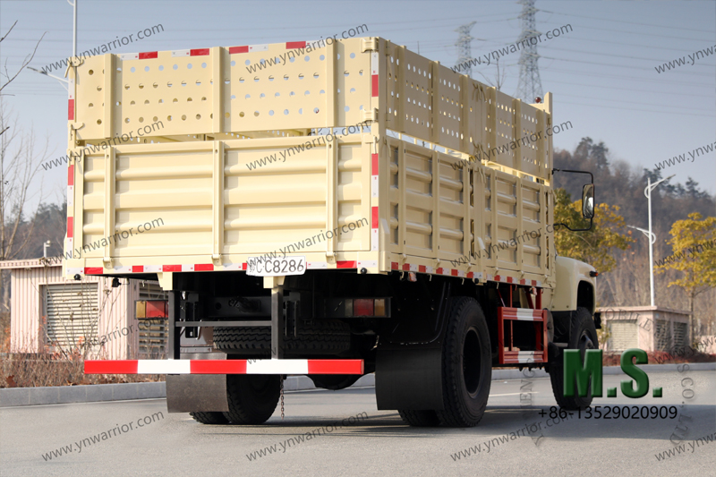 Dongfeng 4x4 camión de carretera de carretera trasero doble parachoques trasero 