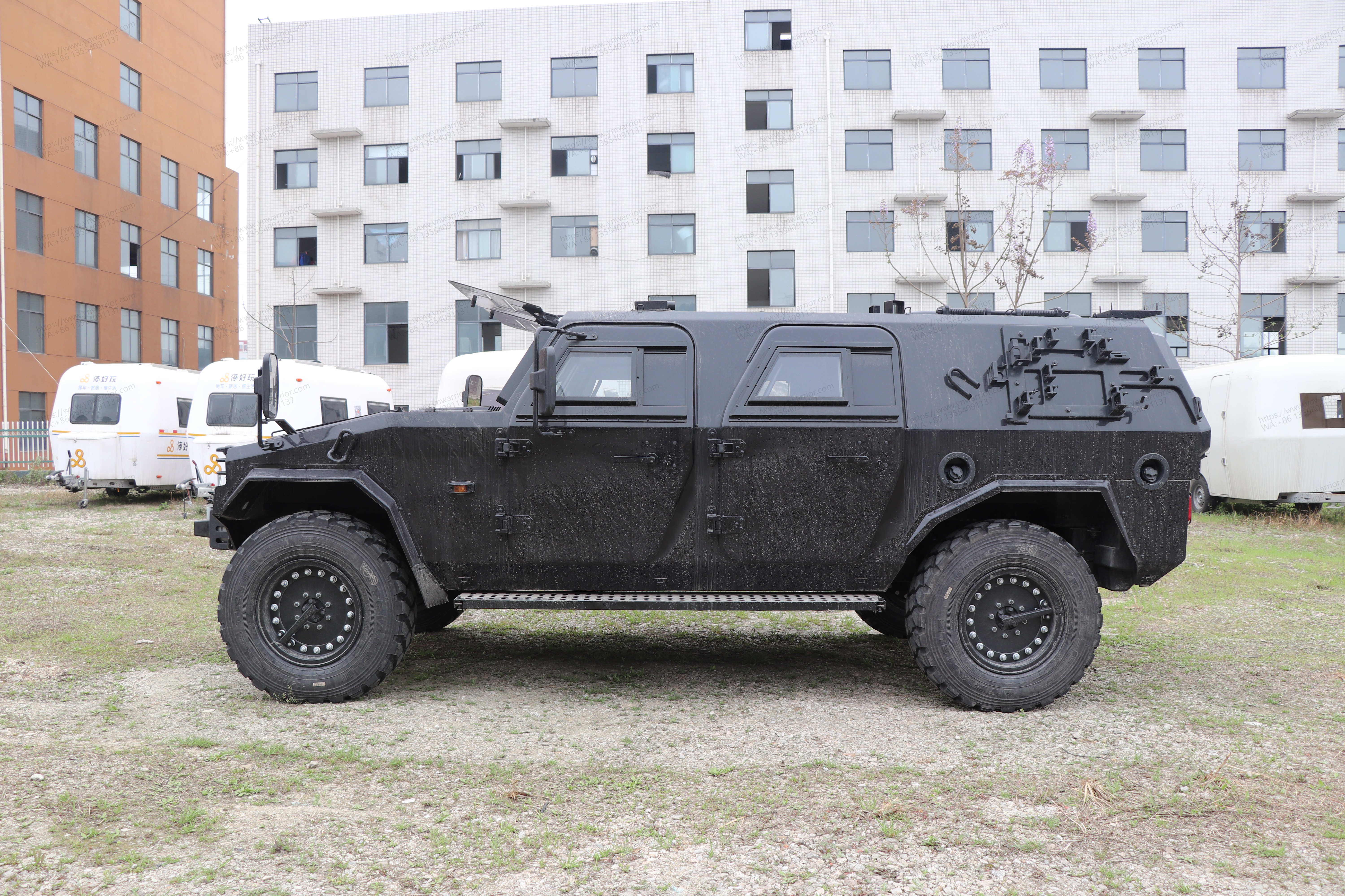 Dongfeng Mengshi Vehículo armado militar 4x4 Off-Road 