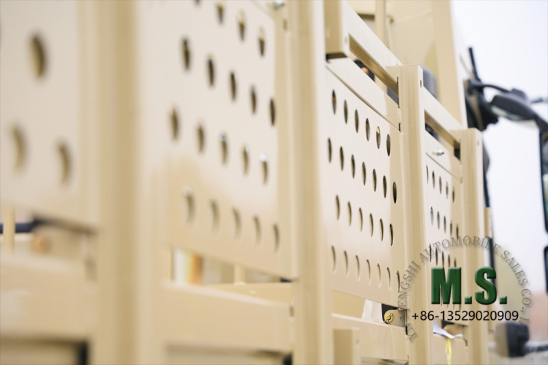 Dongfeng Cami&oacute;n de carga de 18 toneladas de peso bruto 4x2, banda de precio bajo, nueva caja de carga cercada 