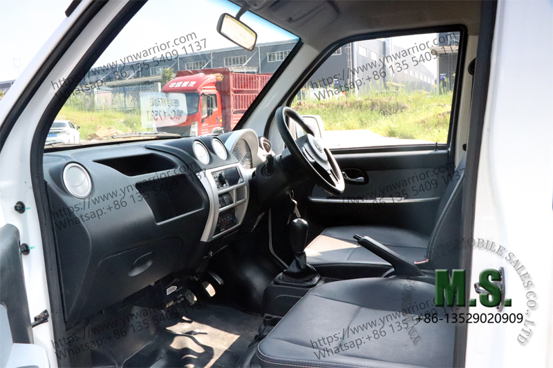 la camioneta del pasajero 