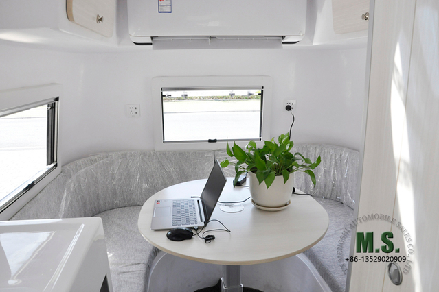 9010 Home Trailer Car _ Imported Aike Chassis Caravan _ Small Trailer Car puede estar en el hogar