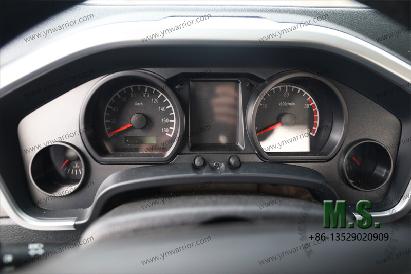 Dongfeng Chasis todoterreno Mengshi 4x4 con tablero de cabina 