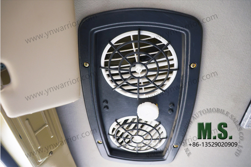Ventilador de ventilaci&oacute;n de la cabina del cami&oacute;n volquete todoterreno dongfeng 6x6 