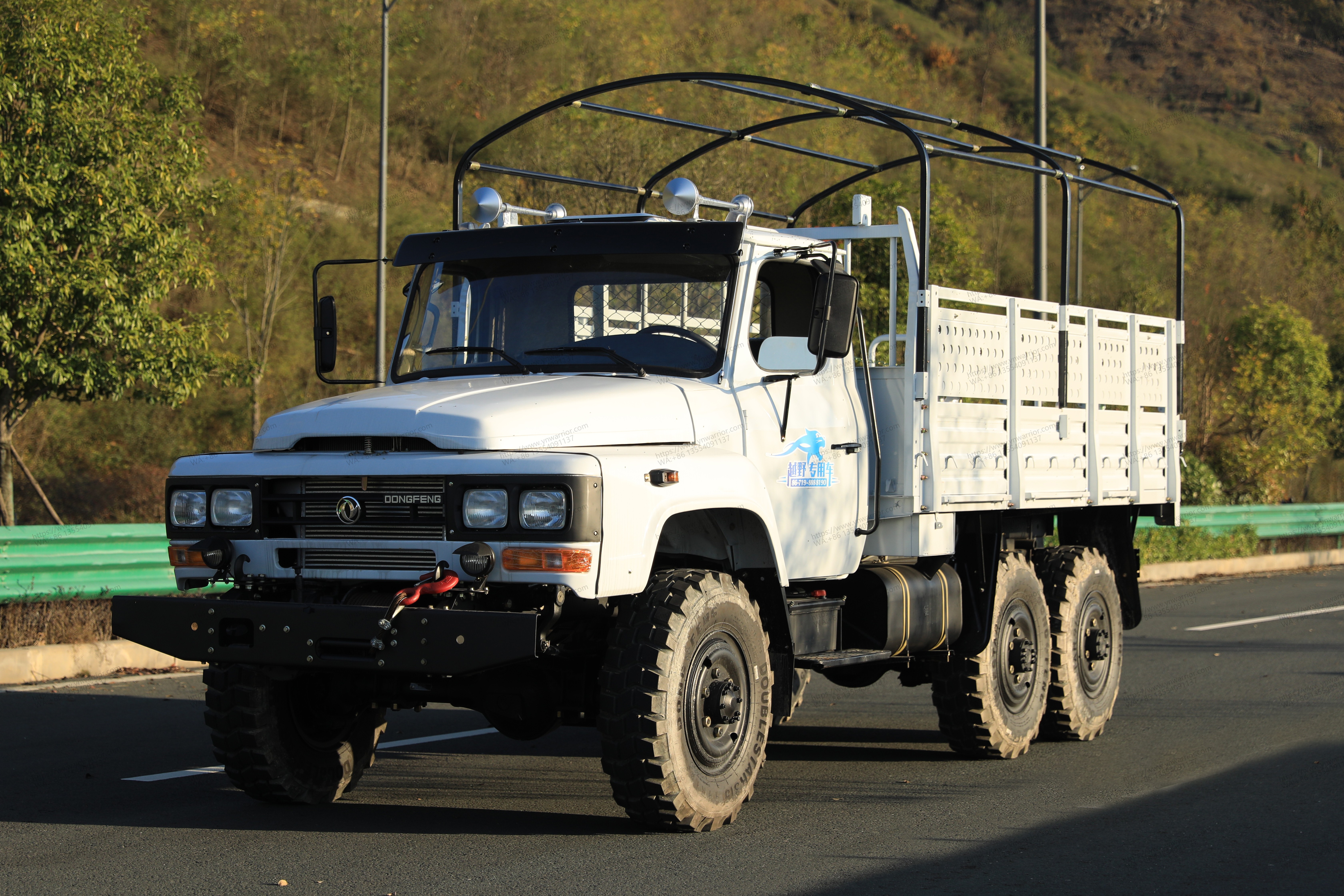 Dongfeng 6x6 camión de carga todoterreno 