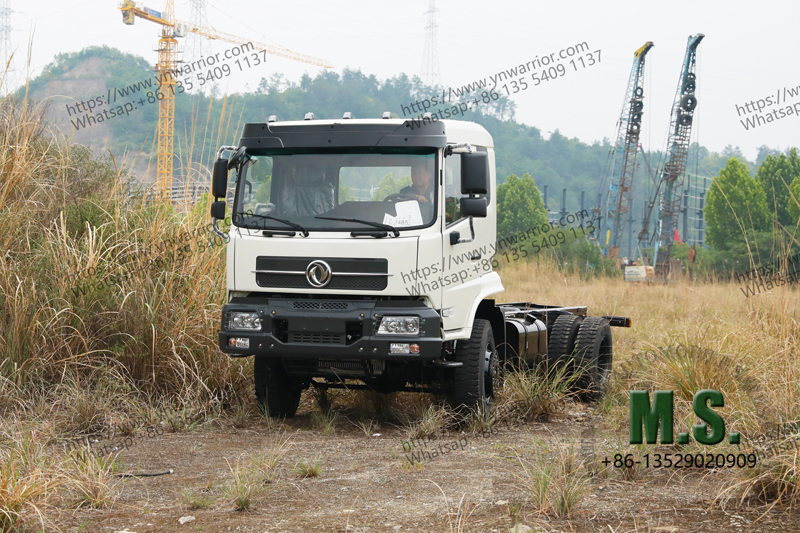 Dongfeng 4x4 CHASIS DE CAMIÓN DE BASE CONSEJO 
