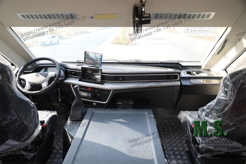 Desert Bus Abre-Air Baber Abre- 