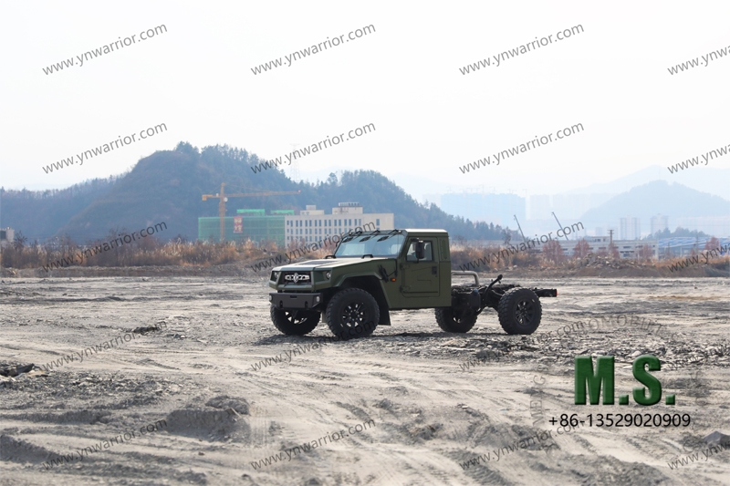 Dongfeng Chasis todoterreno 4x4 Mengshi con cabina est&aacute;ndar militar 