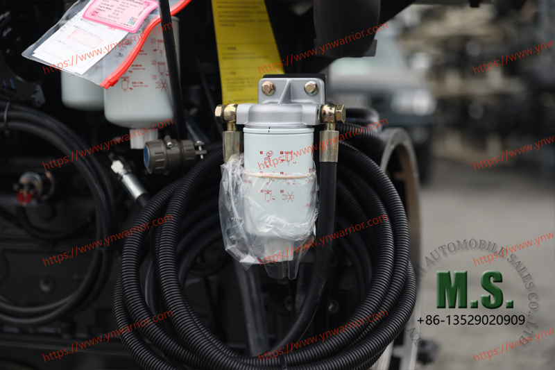 chino hizo el motor Cummins con alternador 